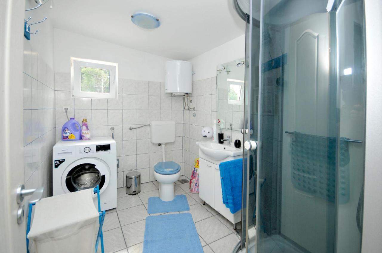 Apartment Sandra Trogir Bagian luar foto